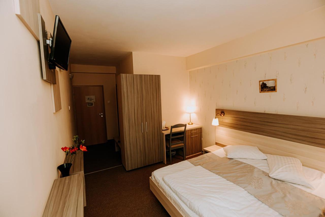 Guest House Lacul Linistit Moneasa Luaran gambar