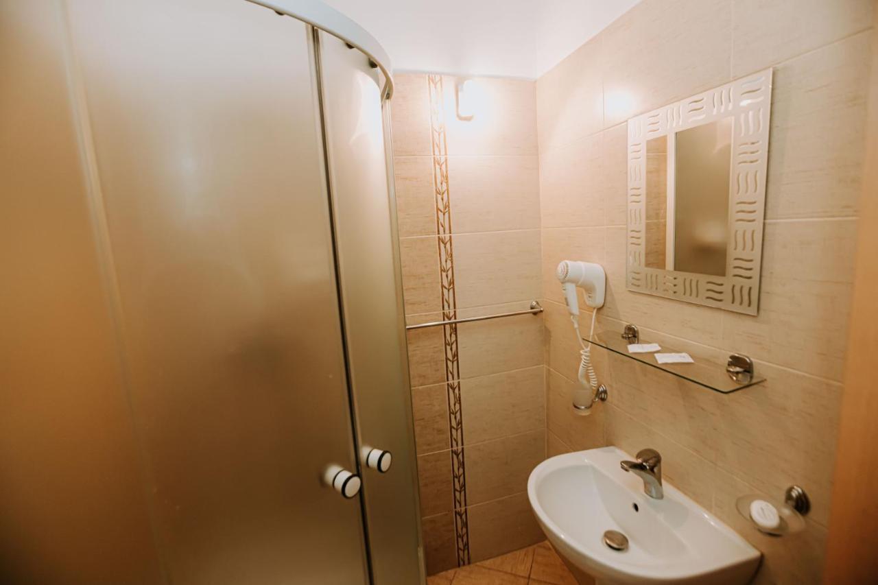 Guest House Lacul Linistit Moneasa Luaran gambar