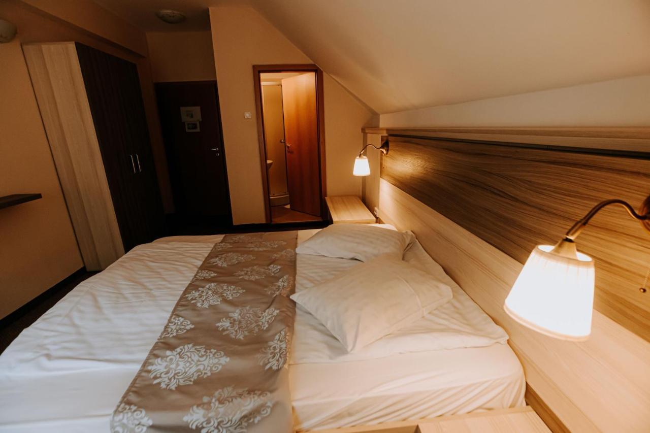 Guest House Lacul Linistit Moneasa Luaran gambar