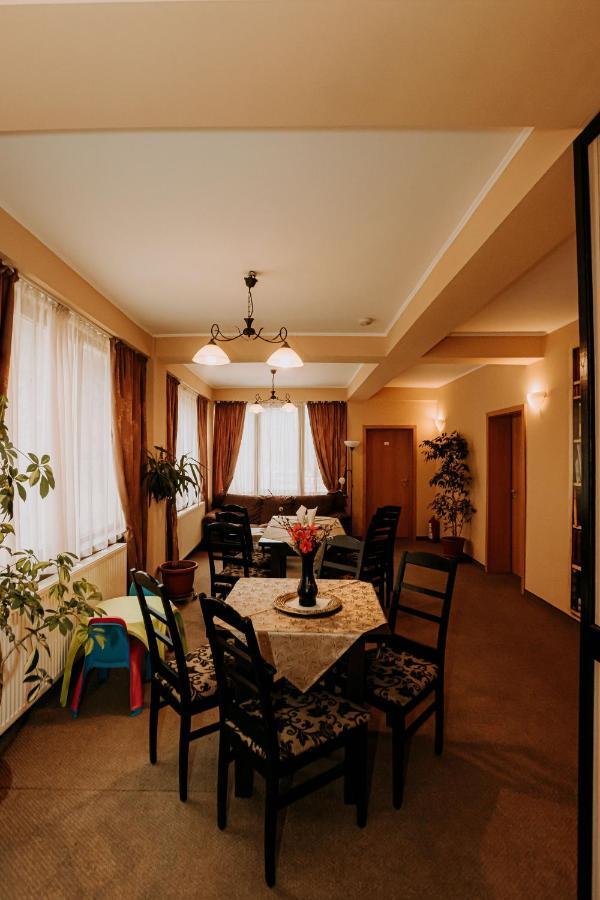 Guest House Lacul Linistit Moneasa Luaran gambar